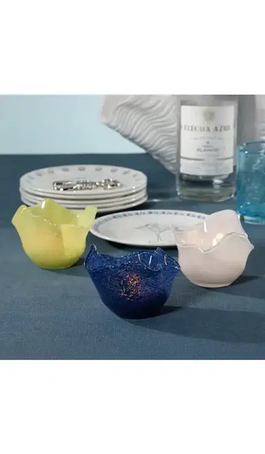 The Favorites Wavy Bowl Glass Tealight Holder Set of 6 | Thumbnail 2 The Favorites Wavy Bowl Glass Tealight Holder Set of 6 | Thumbnail 2