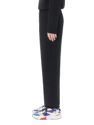 Valentino Garavani Men's Cotton Jogging Pants with VGold - Black | Thumbnail 4 Valentino Garavani Men's Cotton Jogging Pants with VGold - Black | Thumbnail 4
