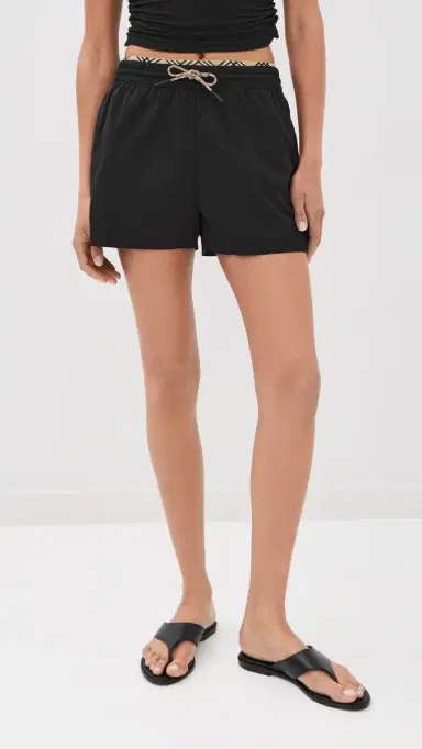 Burberry Astra Shorts Black | Thumbnail 3 Burberry Astra Shorts Black | Thumbnail 3