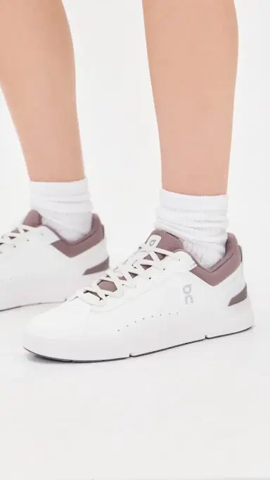 ON The Roger Advantage Sneakers | Thumbnail 3 ON The Roger Advantage Sneakers | Thumbnail 3