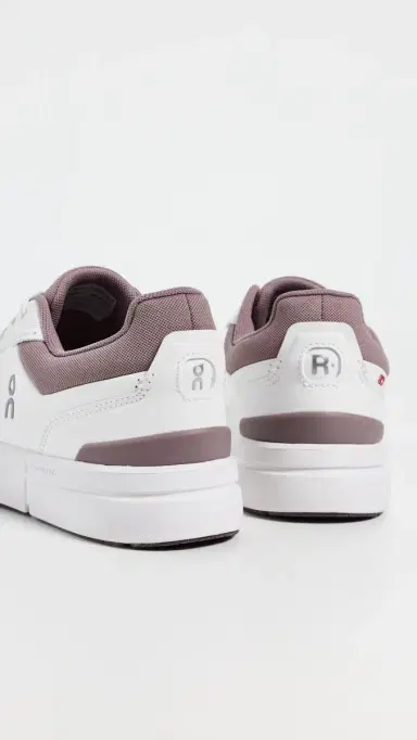 ON The Roger Advantage Sneakers | Thumbnail 4 ON The Roger Advantage Sneakers | Thumbnail 4