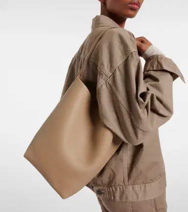 The Row N/S Park Medium leather tote bag | Thumbnail 6 The Row N/S Park Medium leather tote bag | Thumbnail 6