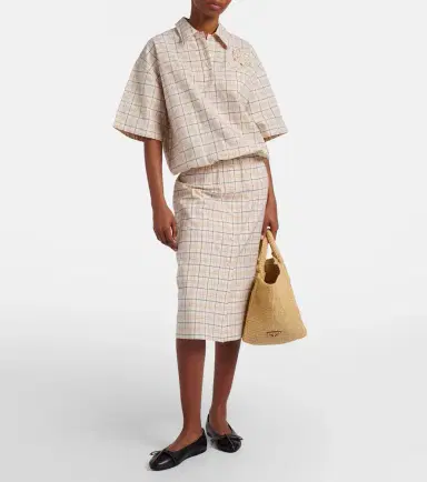 Prada Large crochet raffia-effect shopper | Thumbnail 6 Prada Large crochet raffia-effect shopper | Thumbnail 6