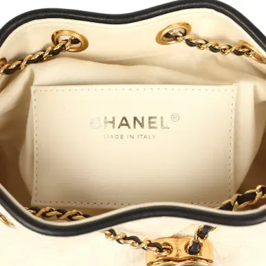 Chanel Chanel Mini 25 Hobo Bag Ecru Canvas and Black Calfskin Gold Hardware | Thumbnail 9 Chanel Chanel Mini 25 Hobo Bag Ecru Canvas and Black Calfskin Gold Hardware | Thumbnail 9