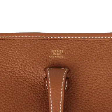 HERMÈS Hermes Evelyne 23 Gold Clemence Gold Hardware | Thumbnail 7 HERMÈS Hermes Evelyne 23 Gold Clemence Gold Hardware | Thumbnail 7