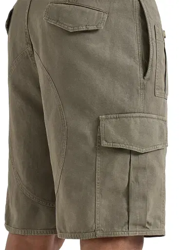 Brunello Cucinelli Men's Garment Dyed Bermuda Shorts in Cotton and Linen Canvas - Military | Thumbnail 5 Brunello Cucinelli Men's Garment Dyed Bermuda Shorts in Cotton and Linen Canvas - Military | Thumbnail 5