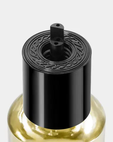 Kilian Liaisons Dangereuses Typical Me Eau de Parfum Refill, 3.4 oz. | Thumbnail 3 Kilian Liaisons Dangereuses Typical Me Eau de Parfum Refill, 3.4 oz. | Thumbnail 3
