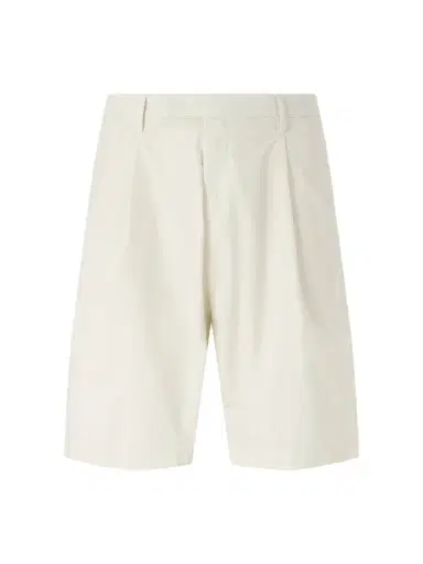 Boglioli Straight-Leg Pleated Cotton-Blend Poplin Shorts - Men | Thumbnail 1 Boglioli Straight-Leg Pleated Cotton-Blend Poplin Shorts - Men | Thumbnail 1