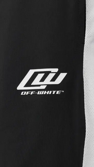 Off-White OWR Team occer Shorts 9 Black | Thumbnail 6 Off-White OWR Team occer Shorts 9 Black | Thumbnail 6