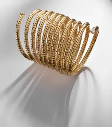 Marina B Trisolina 18kt gold bangle with diamonds | Thumbnail 5 Marina B Trisolina 18kt gold bangle with diamonds | Thumbnail 5