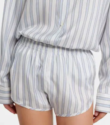 Gucci Interlocking G silk jacquard shorts | Thumbnail 2 Gucci Interlocking G silk jacquard shorts | Thumbnail 2
