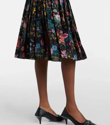 Gucci Pleated floral silk midi skirt | Thumbnail 2 Gucci Pleated floral silk midi skirt | Thumbnail 2