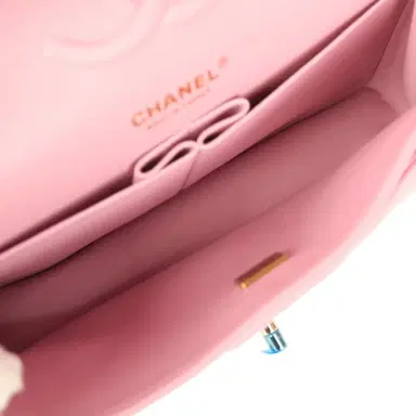 Chanel Chanel Medium Classic Double Flap Bag Pink Shiny Caviar Light Gold Hardware | Thumbnail 9 Chanel Chanel Medium Classic Double Flap Bag Pink Shiny Caviar Light Gold Hardware | Thumbnail 9