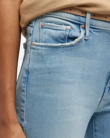 MOTHER The Weekender Fray Jeans | Thumbnail 4 MOTHER The Weekender Fray Jeans | Thumbnail 4
