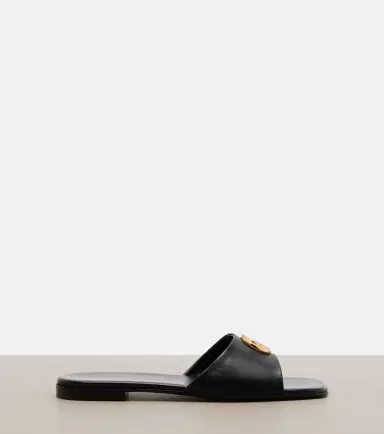 Gucci Double G leather slides | Thumbnail 3 Gucci Double G leather slides | Thumbnail 3