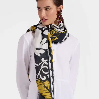 La DoubleJ Square Scarf | Thumbnail 2 La DoubleJ Square Scarf | Thumbnail 2