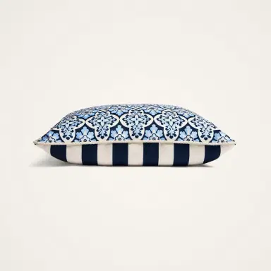 La DoubleJ Outdoor Cushion (60X60) | Thumbnail 4 La DoubleJ Outdoor Cushion (60X60) | Thumbnail 4