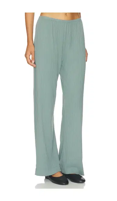 DONNI. The Pointelle Simple Crop Pant | Thumbnail 2 DONNI. The Pointelle Simple Crop Pant | Thumbnail 2