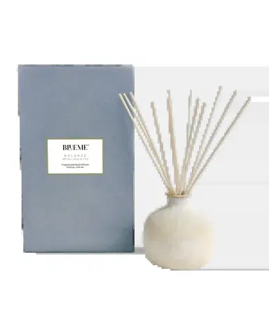 Blueme Balance Small Reed Diffuser - White Lotus & Tea | Thumbnail 2 Blueme Balance Small Reed Diffuser - White Lotus & Tea | Thumbnail 2