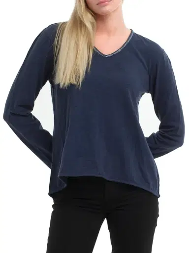 Wilt Women's Metallic Thread V-Neck T-Shirt - Naval Academy | Thumbnail 3 Wilt Women's Metallic Thread V-Neck T-Shirt - Naval Academy | Thumbnail 3