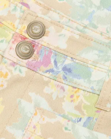 Cinq à Sept Ikat Bouquet Dorothea Floral Crop Jeans | Thumbnail 6 Cinq à Sept Ikat Bouquet Dorothea Floral Crop Jeans | Thumbnail 6