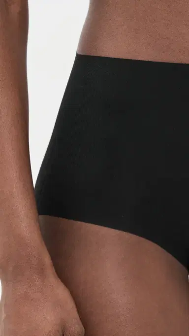 Commando Invisible Rib One Size High Rise Bikini Black One Size | Thumbnail 5 Commando Invisible Rib One Size High Rise Bikini Black One Size | Thumbnail 5