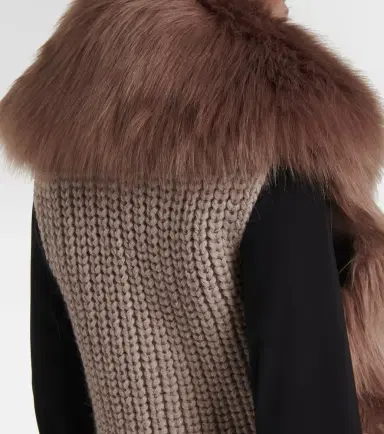 Givenchy Faux fur vest | Thumbnail 2 Givenchy Faux fur vest | Thumbnail 2
