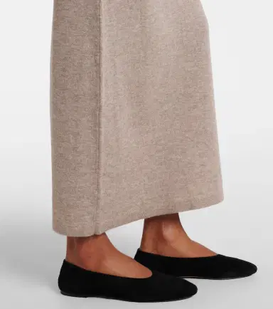 Jardin des Orangers Gathered wool and cashmere midi dress | Thumbnail 3 Jardin des Orangers Gathered wool and cashmere midi dress | Thumbnail 3