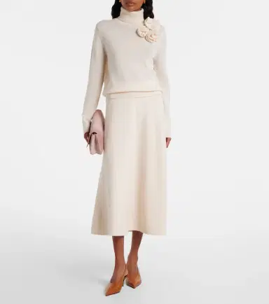 Jardin des Orangers Floral-appliqué wool and cashmere sweater | Thumbnail 2 Jardin des Orangers Floral-appliqué wool and cashmere sweater | Thumbnail 2