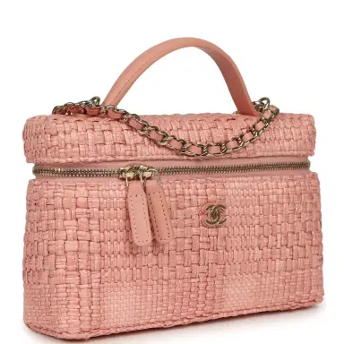 Chanel Chanel Top Handle Long Vanity Case with Chain Light Pink Braided Raffia Light Gold Hardware | Thumbnail 2 Chanel Chanel Top Handle Long Vanity Case with Chain Light Pink Braided Raffia Light Gold Hardware | Thumbnail 2