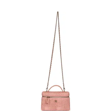 Chanel Chanel Top Handle Long Vanity Case with Chain Light Pink Braided Raffia Light Gold Hardware | Thumbnail 7 Chanel Chanel Top Handle Long Vanity Case with Chain Light Pink Braided Raffia Light Gold Hardware | Thumbnail 7