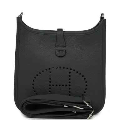 HERMÈS Hermes Evelyne 23 Gris Misty Clemence Palladium Hardware | Thumbnail 1 HERMÈS Hermes Evelyne 23 Gris Misty Clemence Palladium Hardware | Thumbnail 1