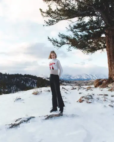 Markarian WN x Markarian Cream Aprés Ski Sweater | Thumbnail 2 Markarian WN x Markarian Cream Aprés Ski Sweater | Thumbnail 2