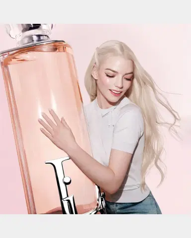 Dior Addict Peachy Glow Eau de Parfum | Thumbnail 6 Dior Addict Peachy Glow Eau de Parfum | Thumbnail 6