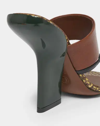 Dries Van Noten 90mm Mixed Leather Curved-Heel Thong Sandals | Thumbnail 5 Dries Van Noten 90mm Mixed Leather Curved-Heel Thong Sandals | Thumbnail 5