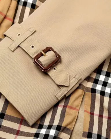 Burberry Chelsea Belted Double-Breasted Trench Coat | Thumbnail 5 Burberry Chelsea Belted Double-Breasted Trench Coat | Thumbnail 5