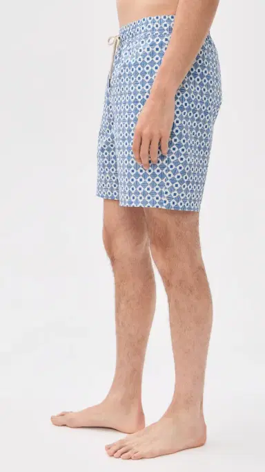 Fair Harbor The Bayberry Swim Trunks 7 Seersucker Sea Blue Tiles M | Thumbnail 4 Fair Harbor The Bayberry Swim Trunks 7 Seersucker Sea Blue Tiles M | Thumbnail 4