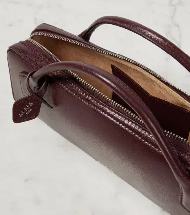 Alaïa Alaïa Le Teckel leather clutch | Thumbnail 4 Alaïa Alaïa Le Teckel leather clutch | Thumbnail 4