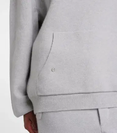 God's True Cashmere Cashmere hoodie with rose quartz | Thumbnail 3 God's True Cashmere Cashmere hoodie with rose quartz | Thumbnail 3