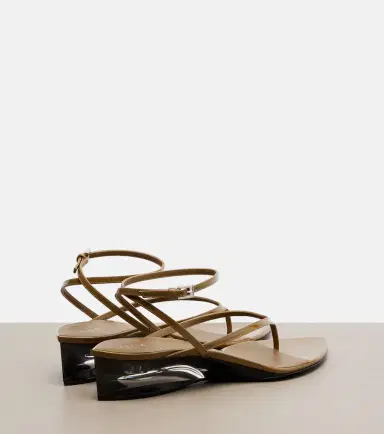 Alaïa Alaïa Invisible patent leather wedge thong sandals | Thumbnail 3 Alaïa Alaïa Invisible patent leather wedge thong sandals | Thumbnail 3
