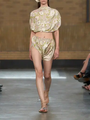 Calvin Klein Collection Floral-print Silk Cropped Tank | Thumbnail 6 Calvin Klein Collection Floral-print Silk Cropped Tank | Thumbnail 6