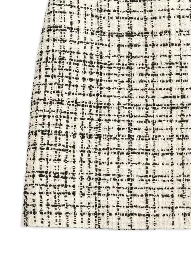 Valentino Garavani Women's Mini Skirt in Square Tweed - Vanilla Black | Thumbnail 6 Valentino Garavani Women's Mini Skirt in Square Tweed - Vanilla Black | Thumbnail 6