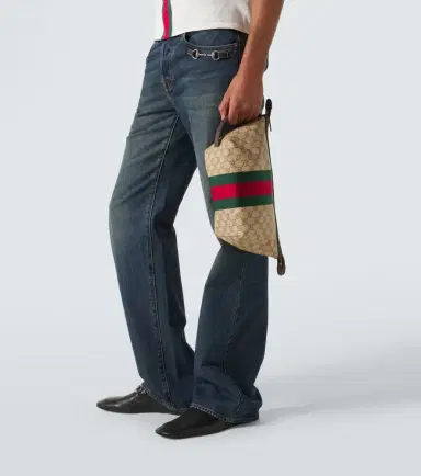 Gucci Essence Classic GG canvas toiletry bag | Thumbnail 6 Gucci Essence Classic GG canvas toiletry bag | Thumbnail 6