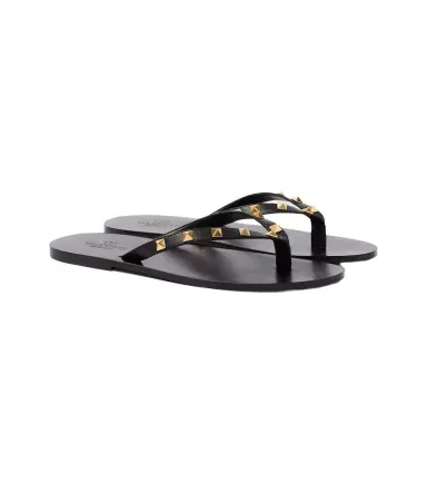 Valentino Garavani Rockstud leather thong sandals | Thumbnail 1 Valentino Garavani Rockstud leather thong sandals | Thumbnail 1