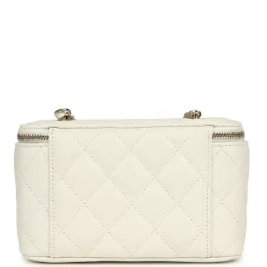 Chanel Chanel Small Vanity Case White Caviar Light Gold Hardware | Thumbnail 4 Chanel Chanel Small Vanity Case White Caviar Light Gold Hardware | Thumbnail 4