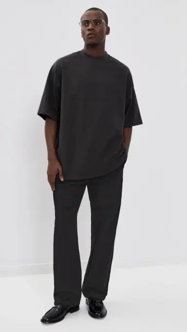 Fear of God ignature 90's Short Sleeve Tee Faded Black | Thumbnail 5 Fear of God ignature 90's Short Sleeve Tee Faded Black | Thumbnail 5