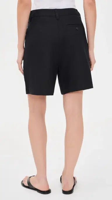 Faherty Sun Strider Pleated Linen Shorts Black | Thumbnail 3 Faherty Sun Strider Pleated Linen Shorts Black | Thumbnail 3