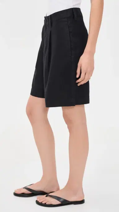Faherty Sun Strider Pleated Linen Shorts Black | Thumbnail 4 Faherty Sun Strider Pleated Linen Shorts Black | Thumbnail 4