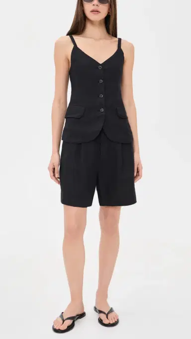 Faherty Sun Strider Pleated Linen Shorts Black | Thumbnail 5 Faherty Sun Strider Pleated Linen Shorts Black | Thumbnail 5