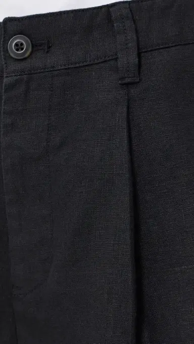 Faherty Sun Strider Pleated Linen Shorts Black | Thumbnail 6 Faherty Sun Strider Pleated Linen Shorts Black | Thumbnail 6